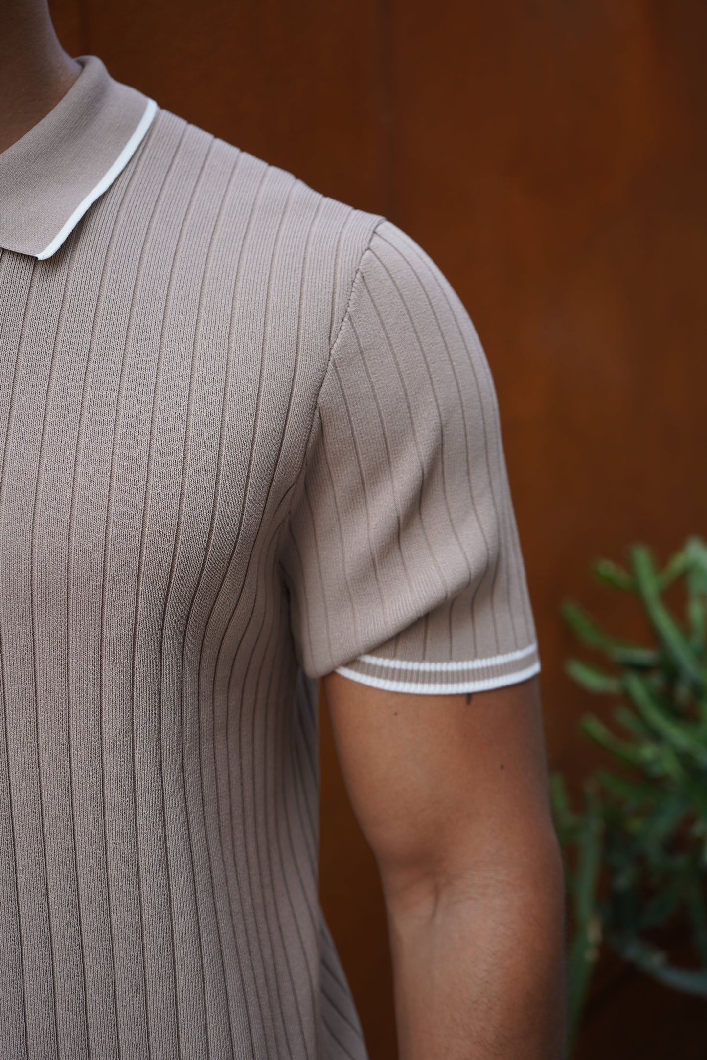 Capo Knitted Contrast Zip Up Polo Shirt - Stone